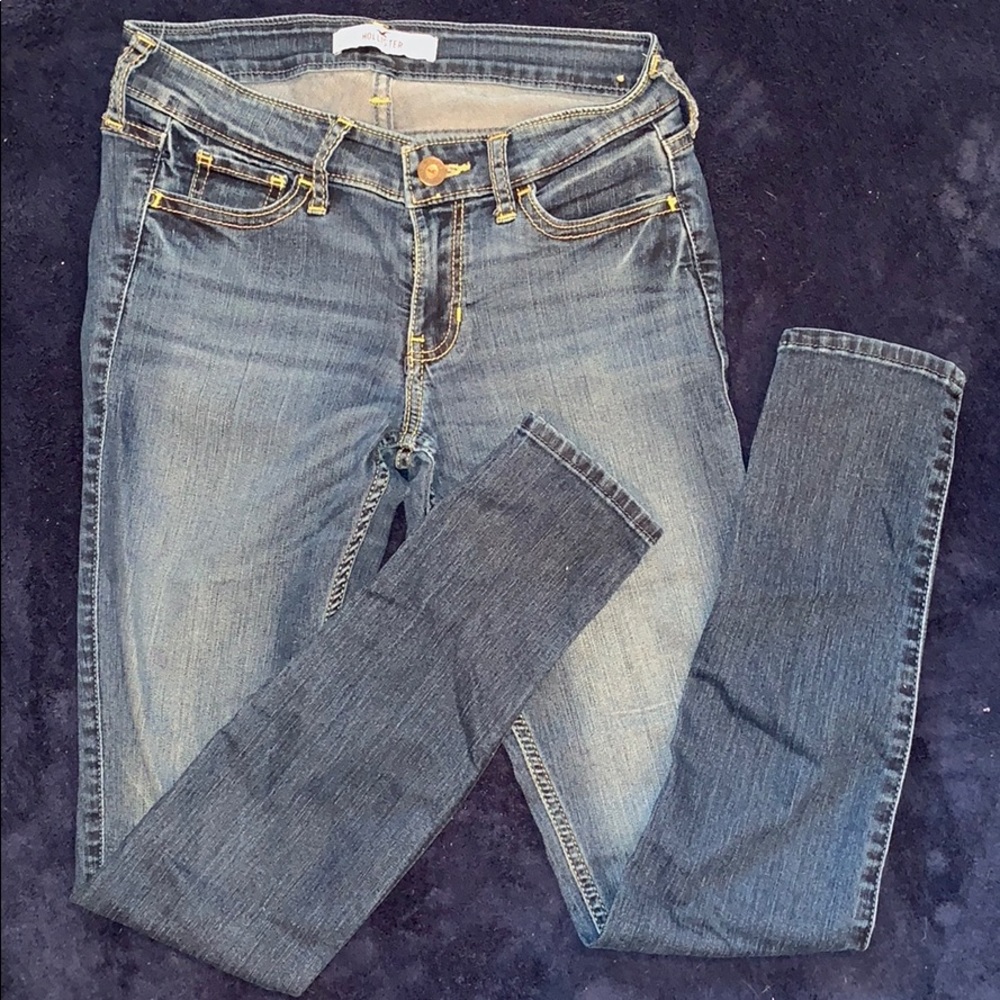 Hollister jeans